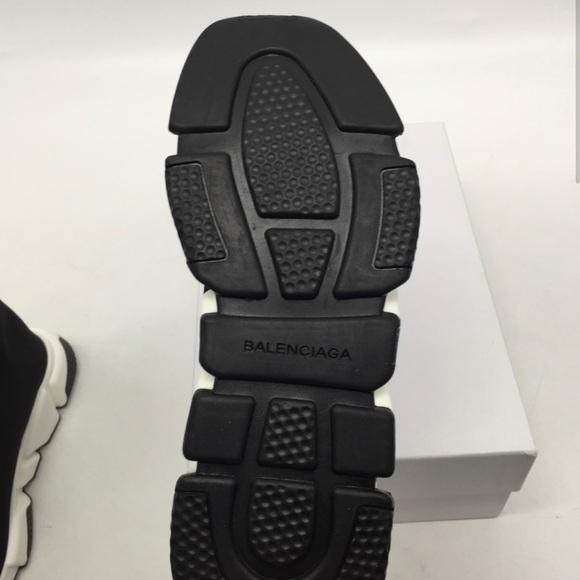 BALENCIAGA Speed Trainers BNIB - Picture 2 of 4